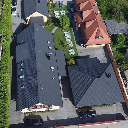 Richie I & Pool Apartment Siofok