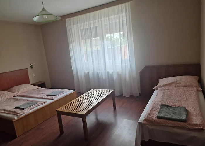 Richie I & Pool * Шиофок